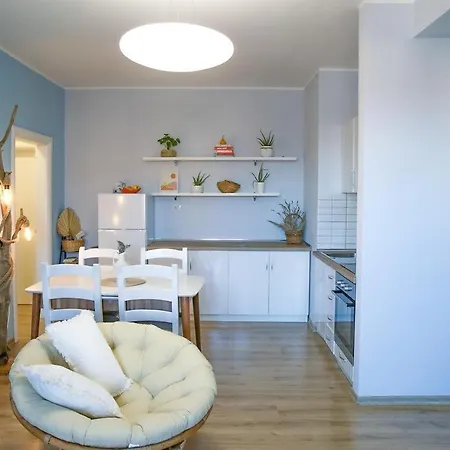 Apartment Dekori Flats